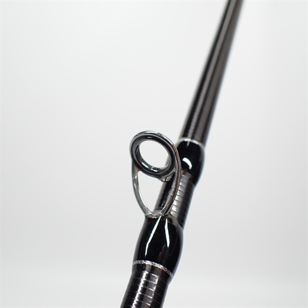 ビームス クローラ８・３Ｌ＋